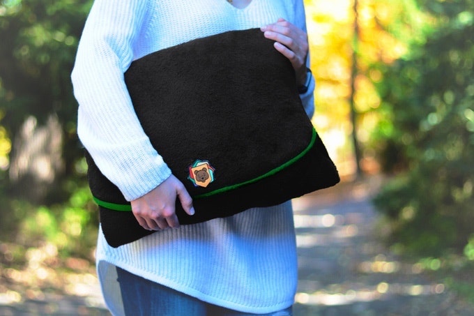 Tuck: The Ultimate Comfort Companion gallery image