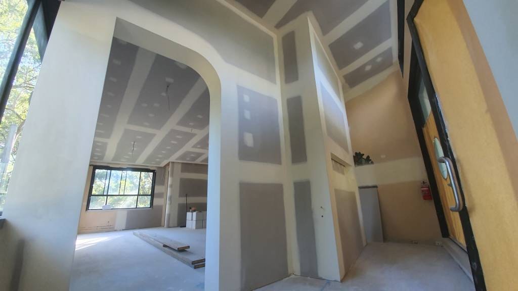 Plasterer in Chelsea gallery image