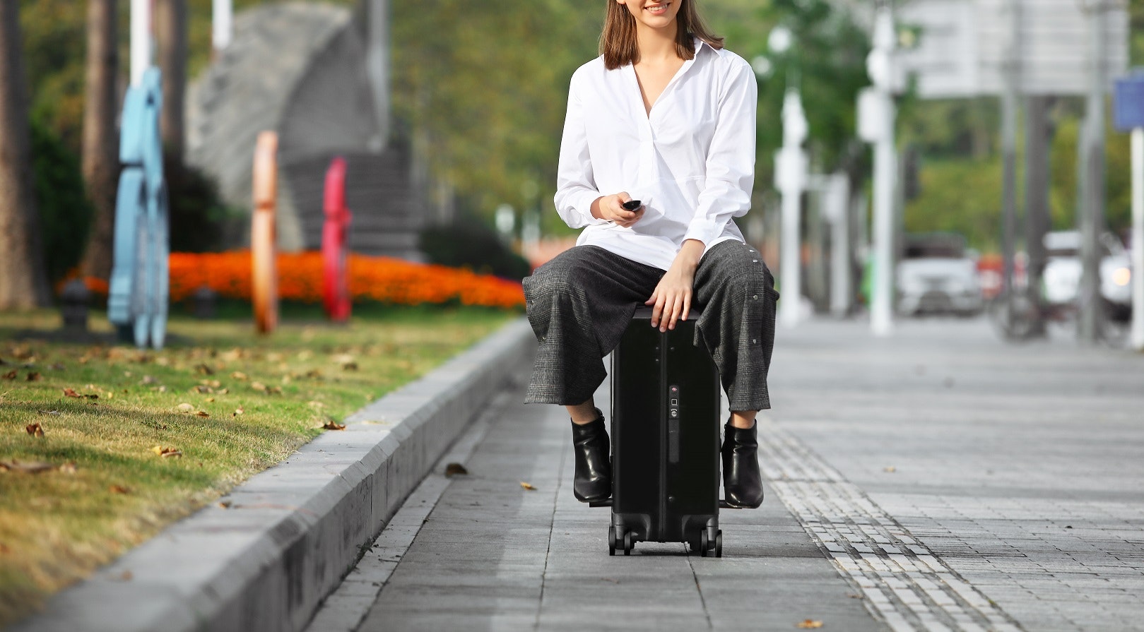 Naucrates Smart Luggage gallery image