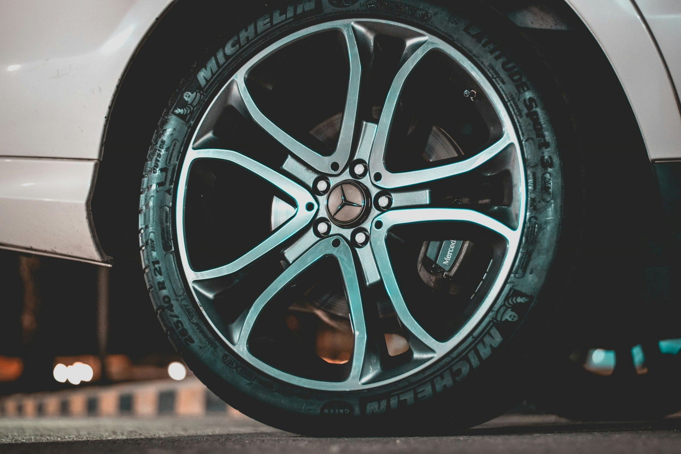 Compare New Tyres gallery image