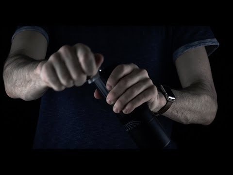 Hiku - the Premium Coffee Grinder gallery image