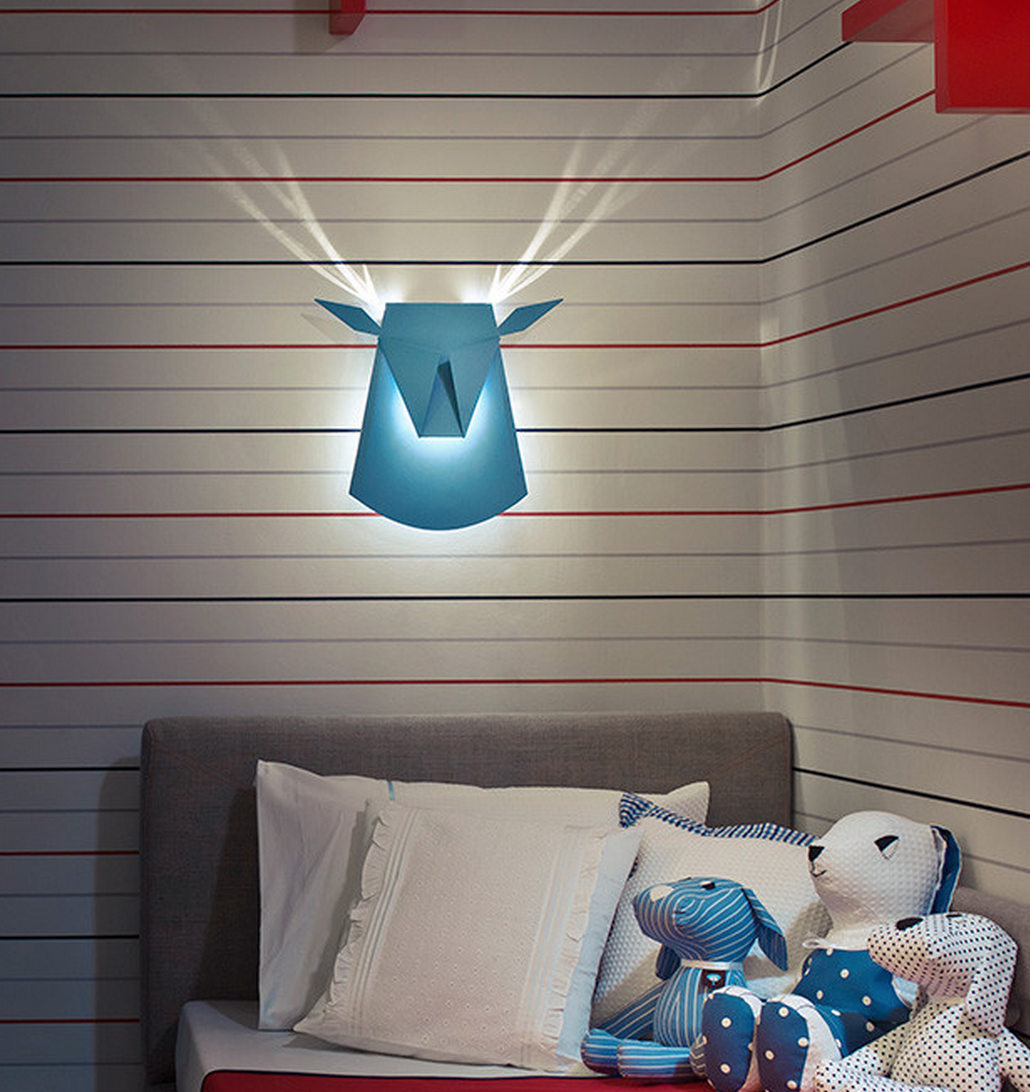 Popup Lighting Deer Head gallery image