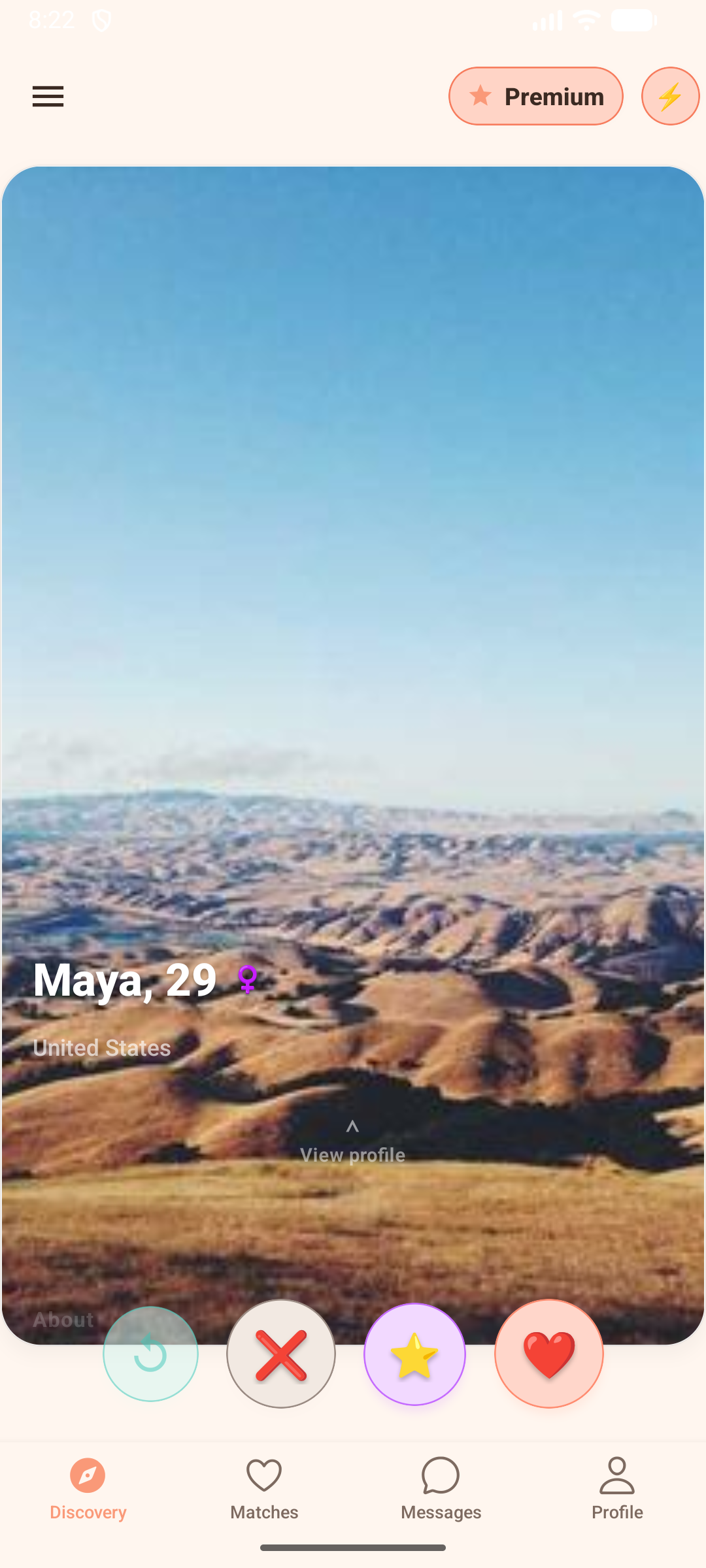 Moldi - Meet New People & Date - Screenshot 2 showing product features and functionality