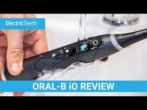 ORAL-B iO 9 Electric Toothbrush gallery image