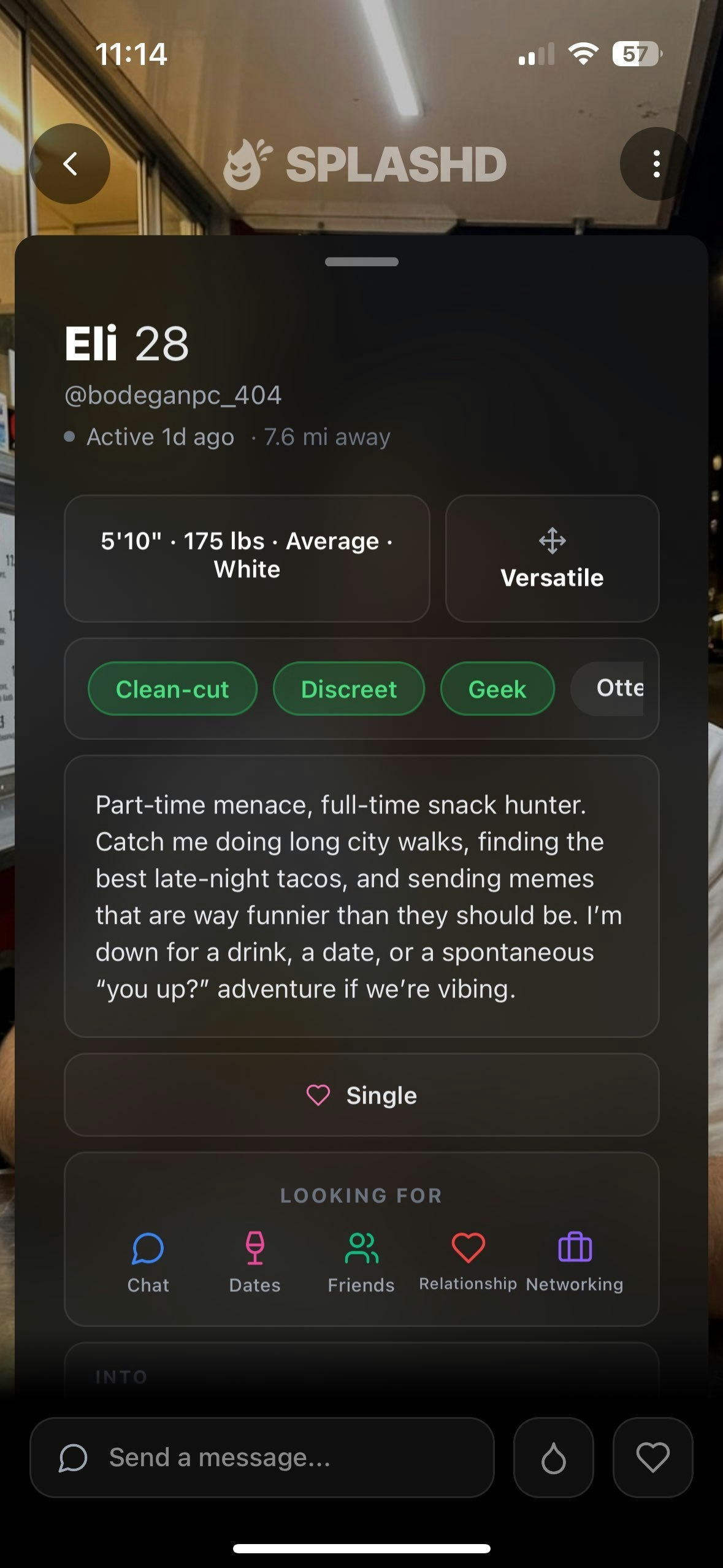 Splashd: Gay Dating & Cruising App - Screenshot 3 showing product features and functionality