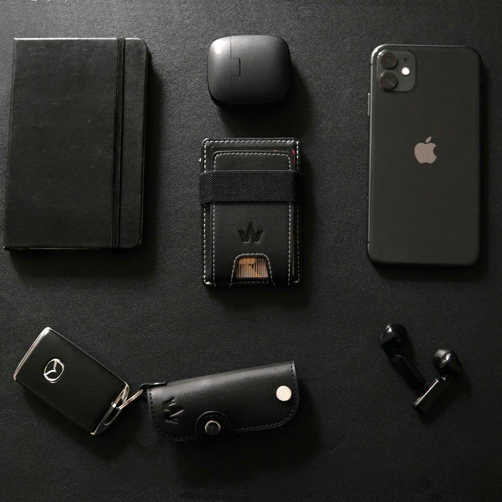 URBAN Mini Wallet gallery image