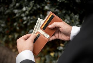 Ekster Magnetic Bifold gallery image