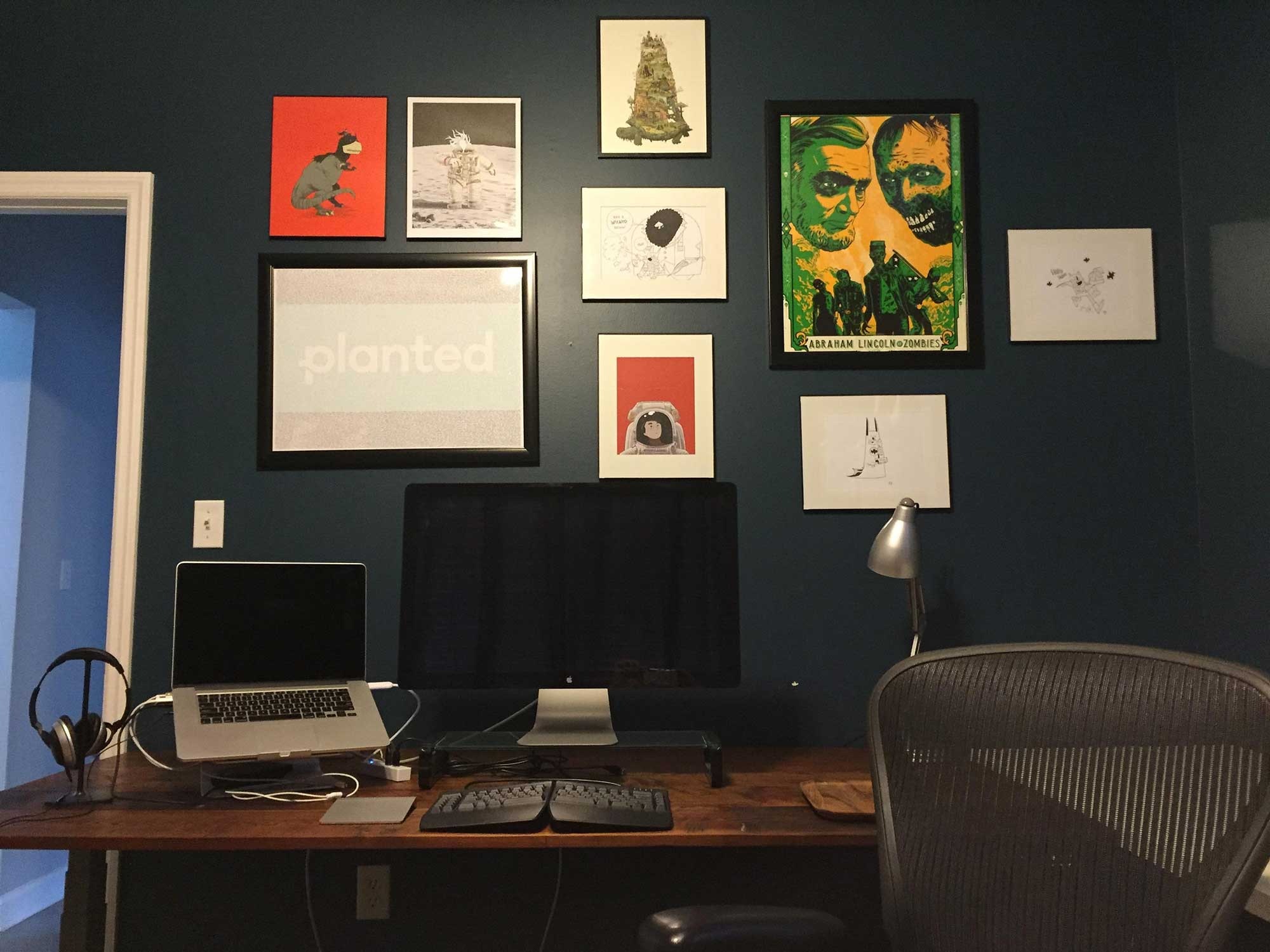 Autonomous SittoStand Desk 299 Electric height adjustable standing