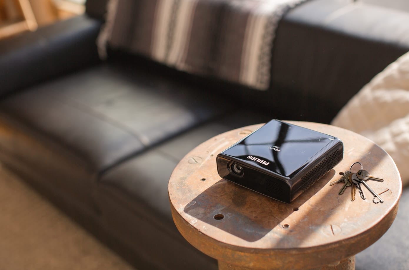 Philips PicoPix Max 1080p HD Projector gallery image