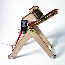 Pennypult II: Mini Trebuchet gallery image