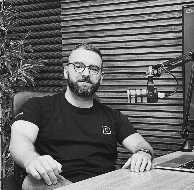 Hyperstack Capital - Stacking bold ideas into hyper-growth realities. media 5