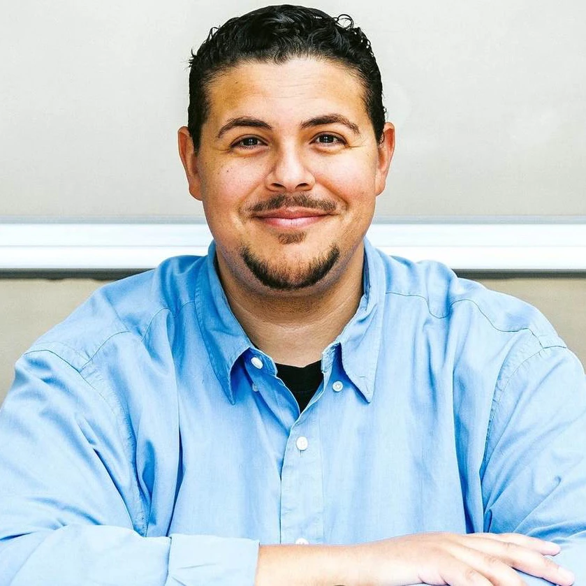 DN FM — Clark Valberg