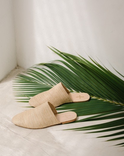 Natural Footwear | Aloushi's