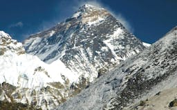Everest base camp helicopter tour media 3