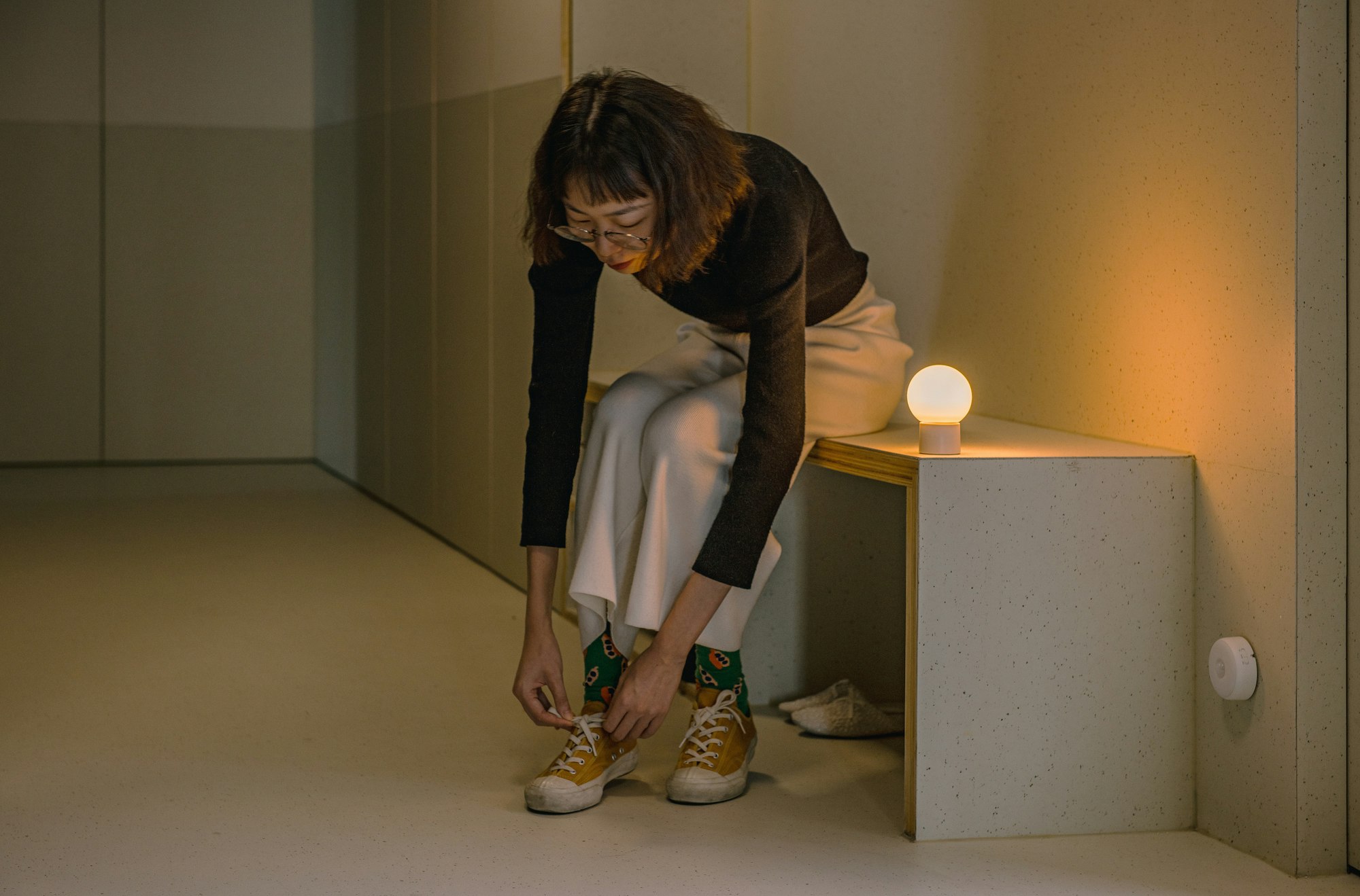 Little Bulb Wireless Portable Lamp gallery image