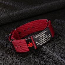 WRIST SAFETY CHIC gallery image