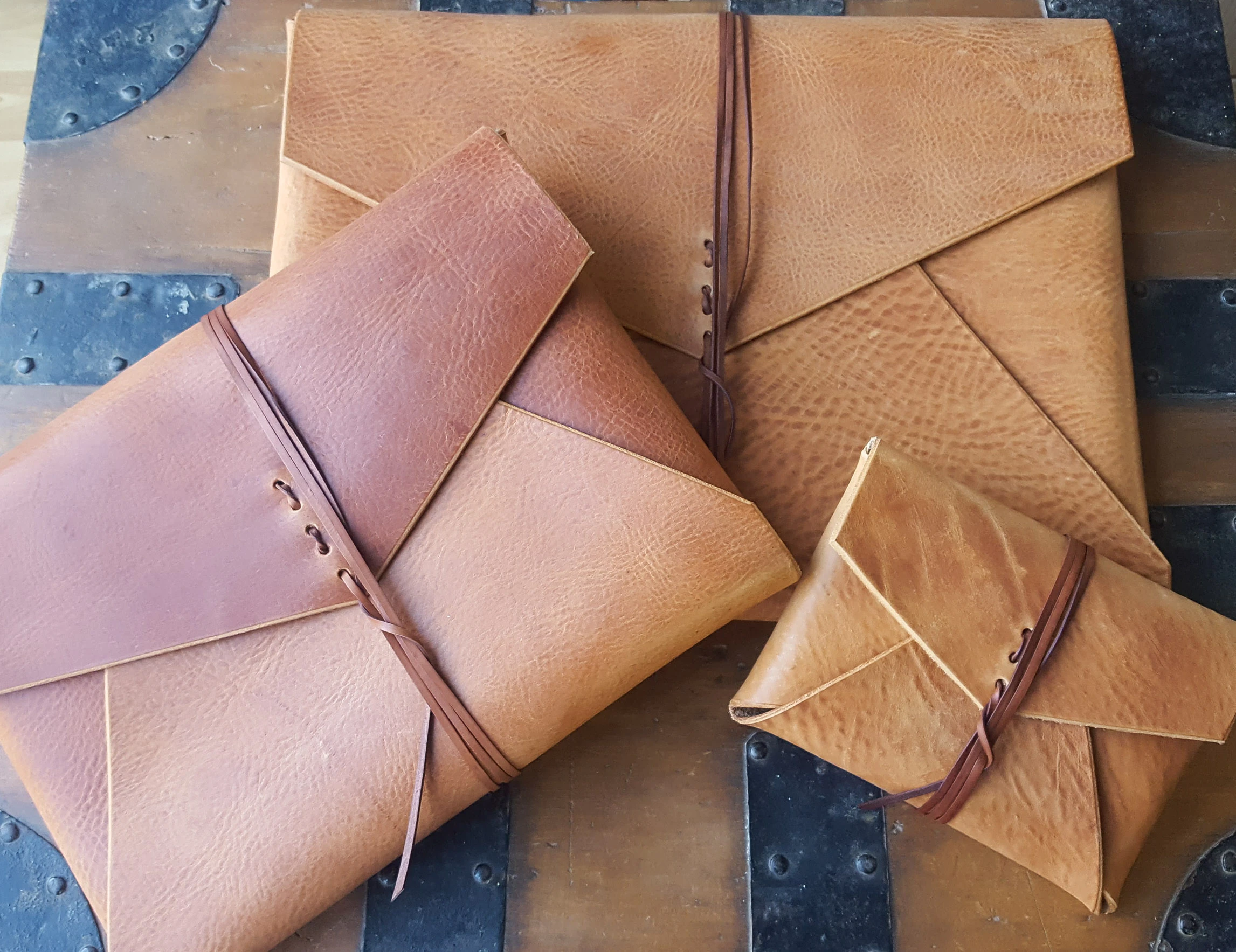 High Quality Leather Document/Laptop/Tablet/IPad holder