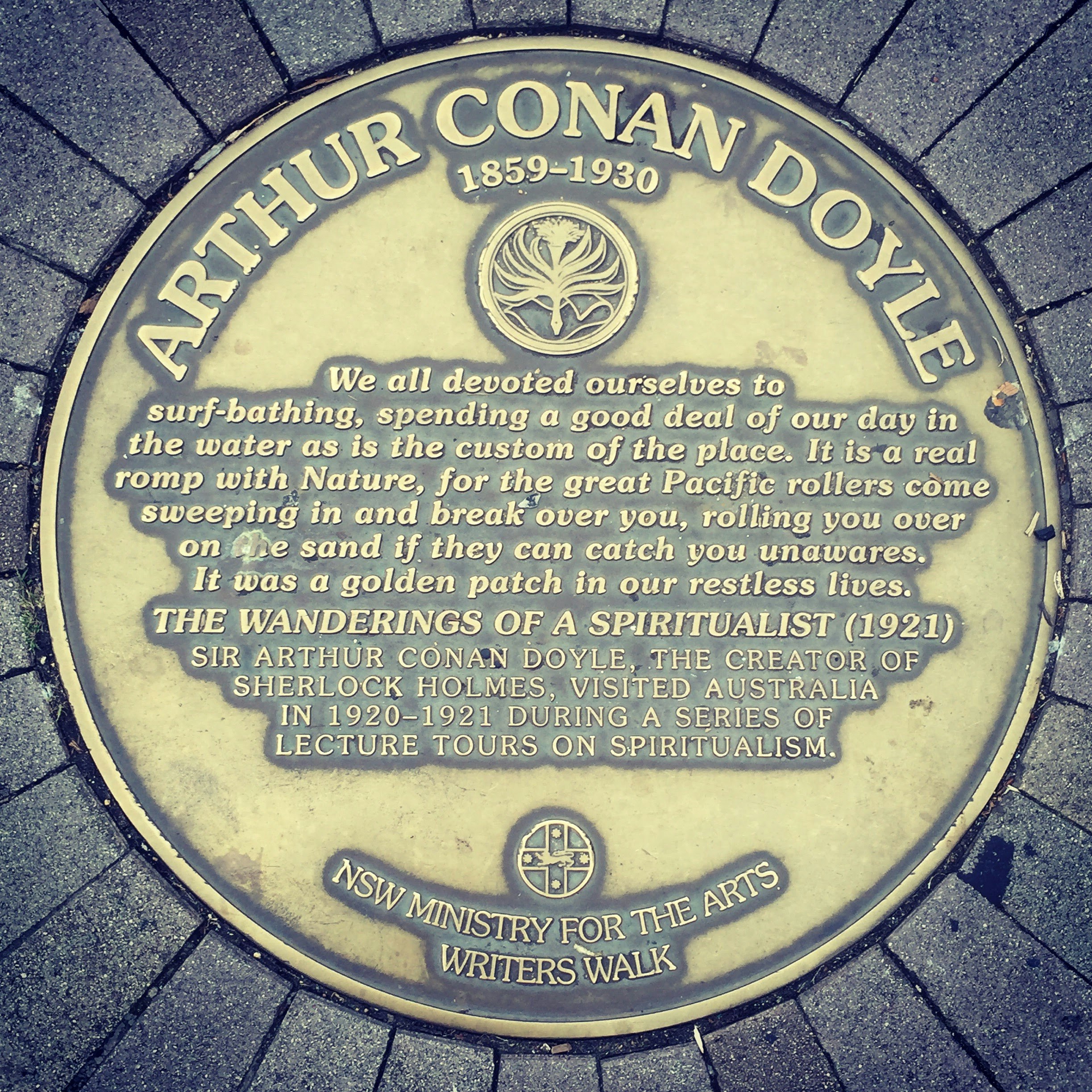 I Hear of Sherlock Everywhere - 97: The Sydney Passengers