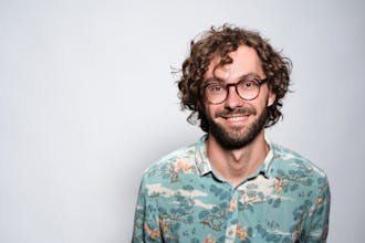 VanceAI Passport Photo Maker gallery image