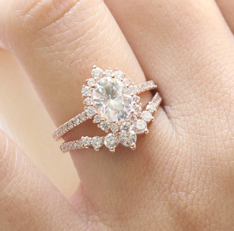 Golden ring for women media 1
