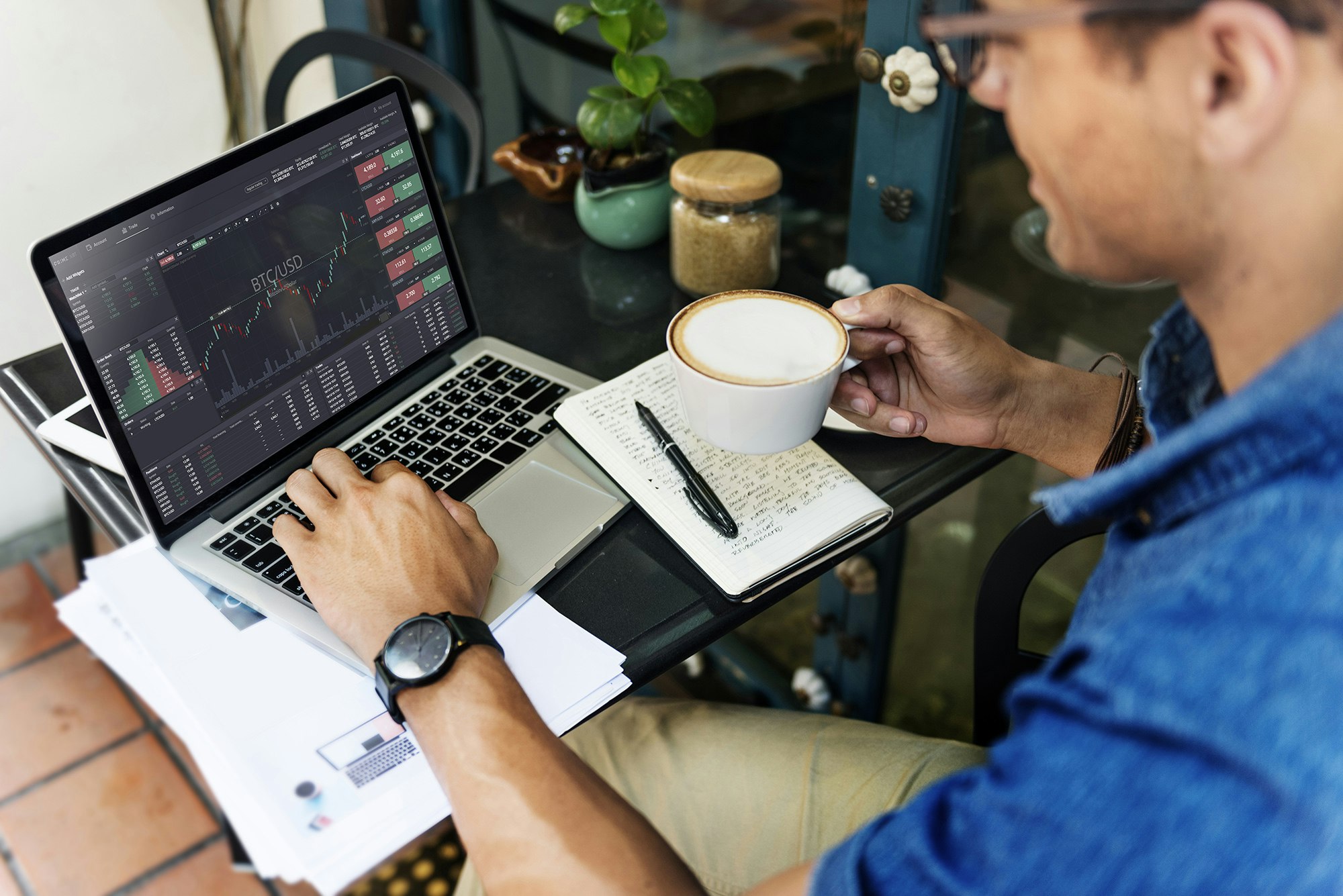 PrimeXBT gallery image