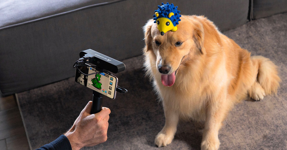 Revopoint POP 2: Precise 3D Scanner gallery image