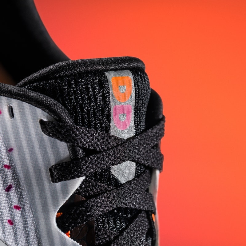 Saucony Kinvara x Dunkin Donuts gallery image