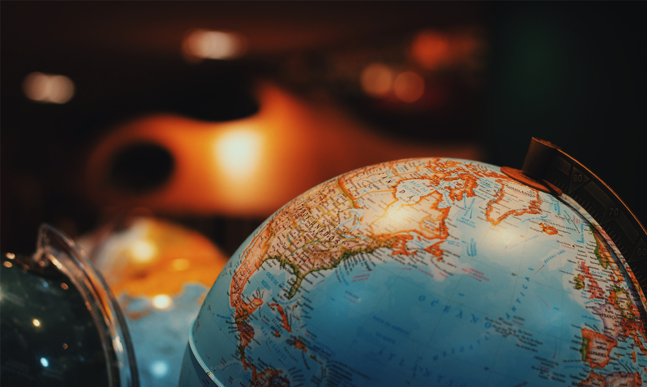 지구 - Globe, Earth 3d World Map on Wear OS와 함께 우리의 세계를 발견하십시오. 미디어 1