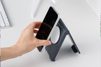 Horizon Wireless Charger gallery image