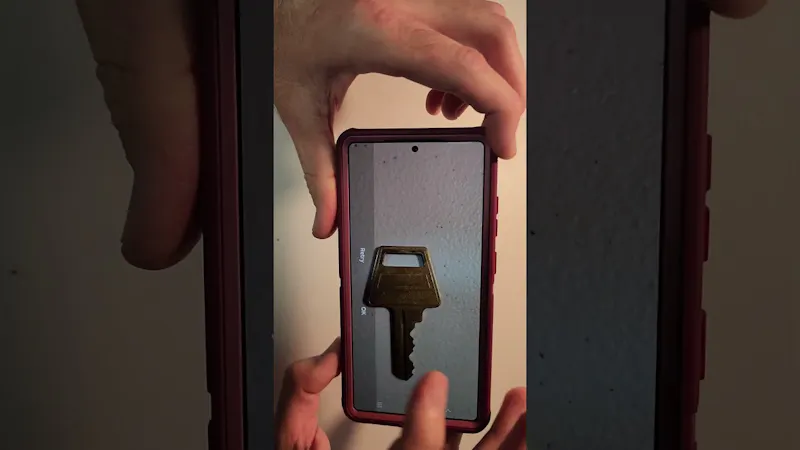 BigKeyRing — Photo a key. Get the lock. screenshot 1 (video preview)