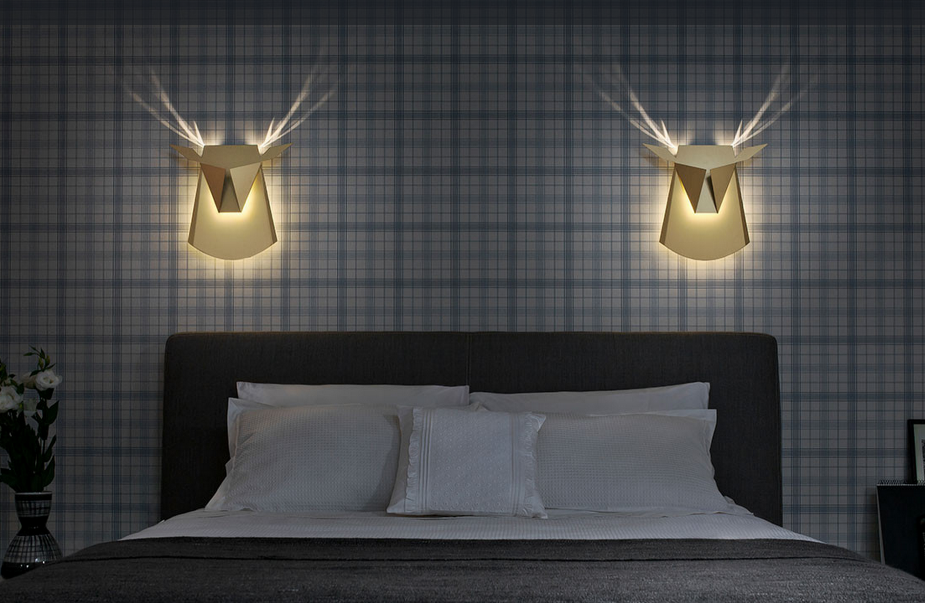 Popup Lighting Deer Head gallery image