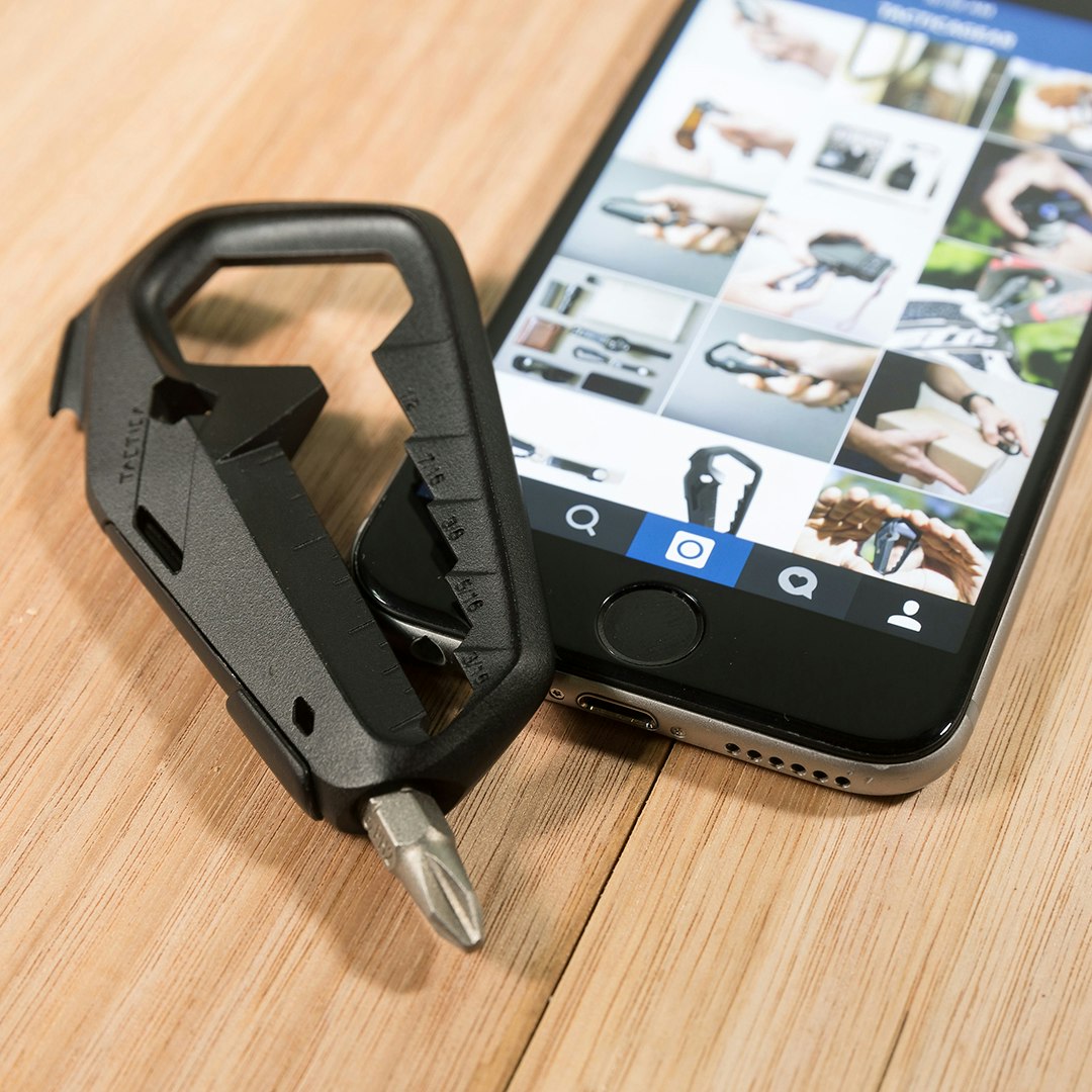 Talon pocket multitool gallery image