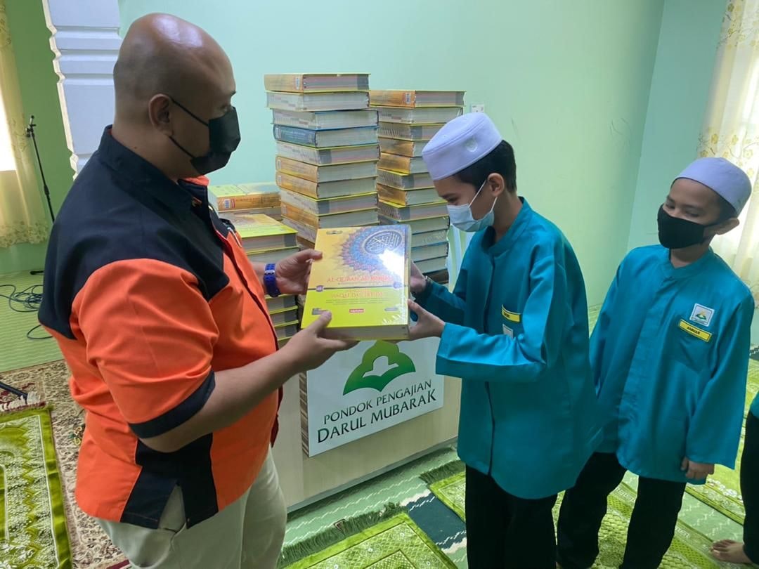 Al-Quran 35 Dalam 1 - Ade Azhar gallery image