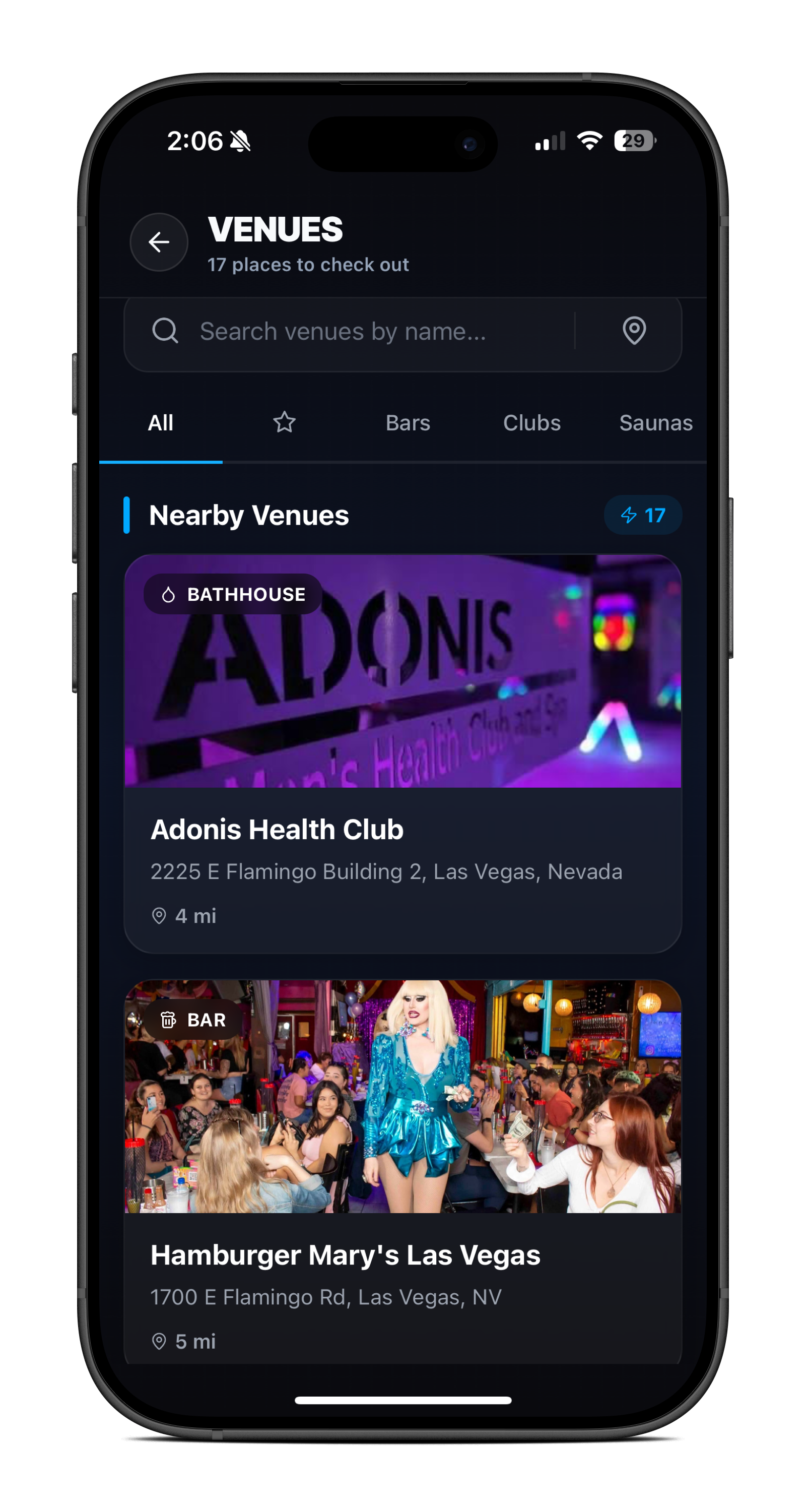 Splashd: Gay Dating & Cruising App - Screenshot 5 showing product features and functionality