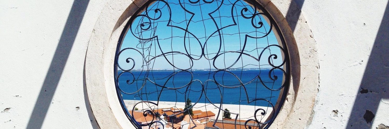 Laura Noodapera cover