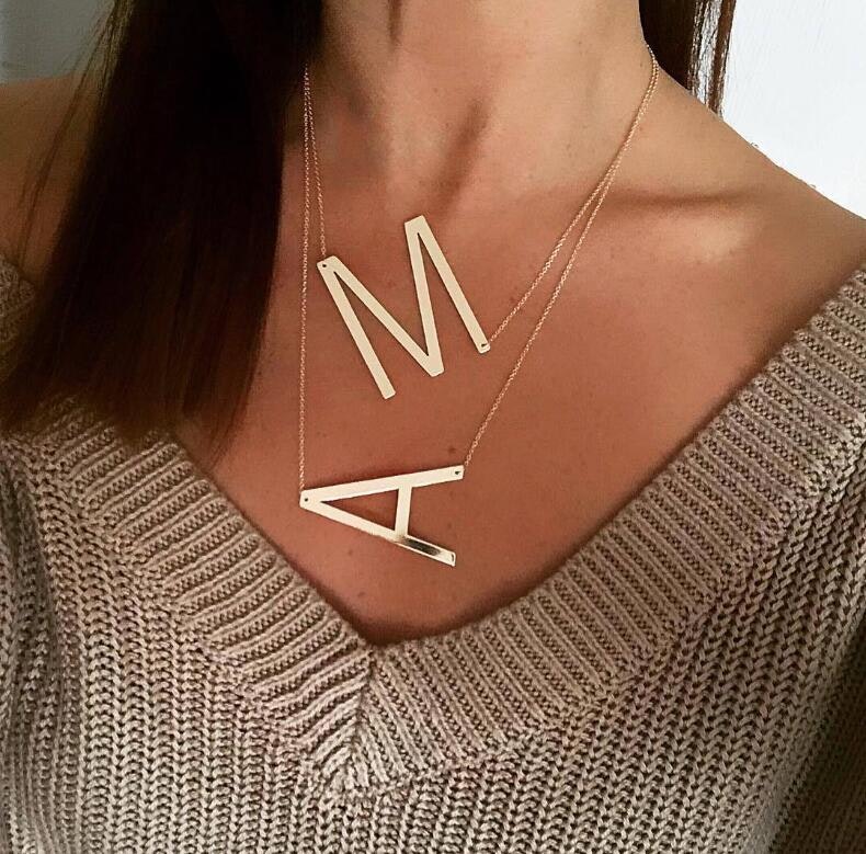 Grand collier initial media 2