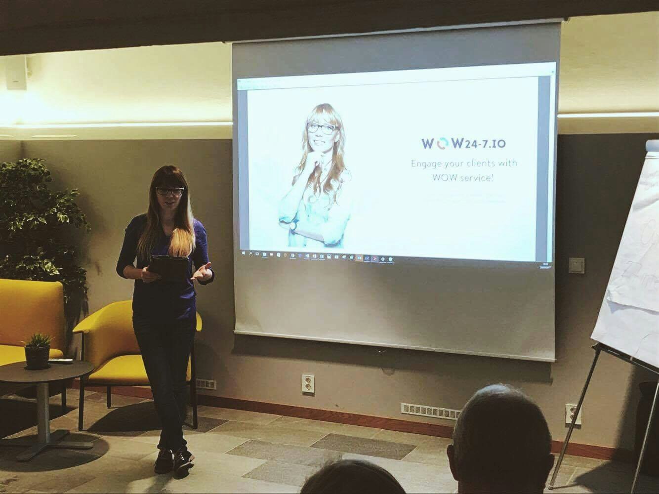 WOW24-7 gallery image