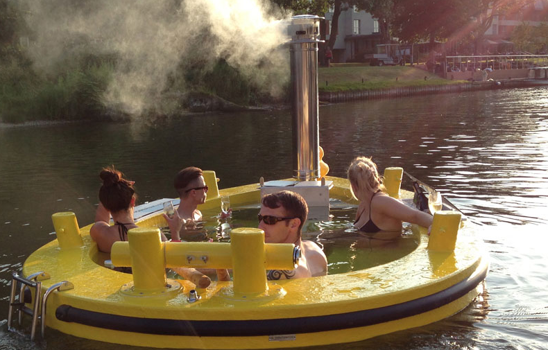 Hot Tug gallery image