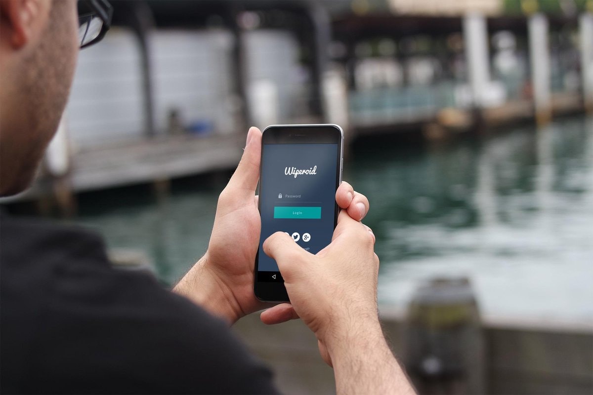 Wiperoid gallery image