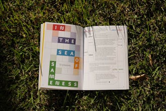 Niche design magazine gallery image