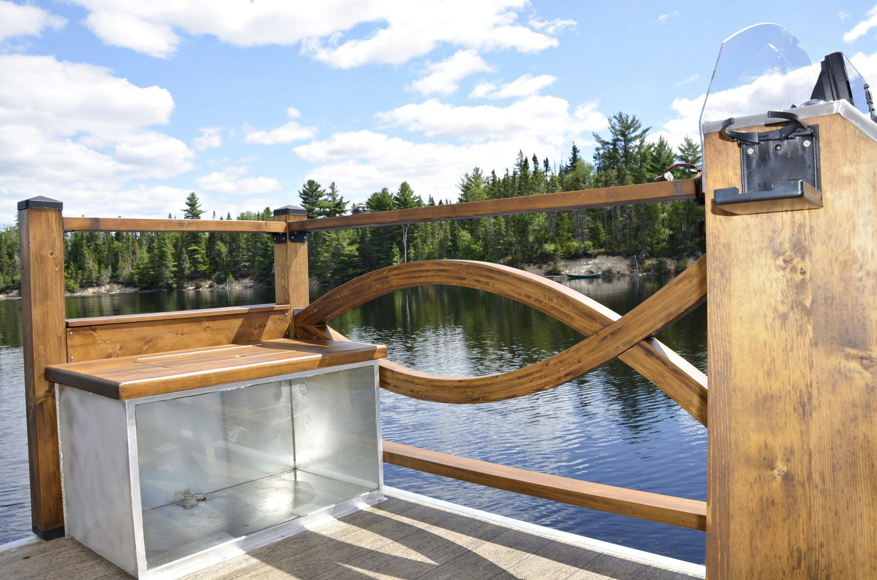 Le Koroc House Boat gallery image