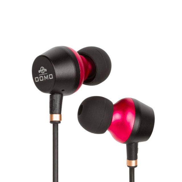 Oomo - World's 1st 3D 5.1 Virtual Surround Sound Earbuds - True Fidelity gallery image