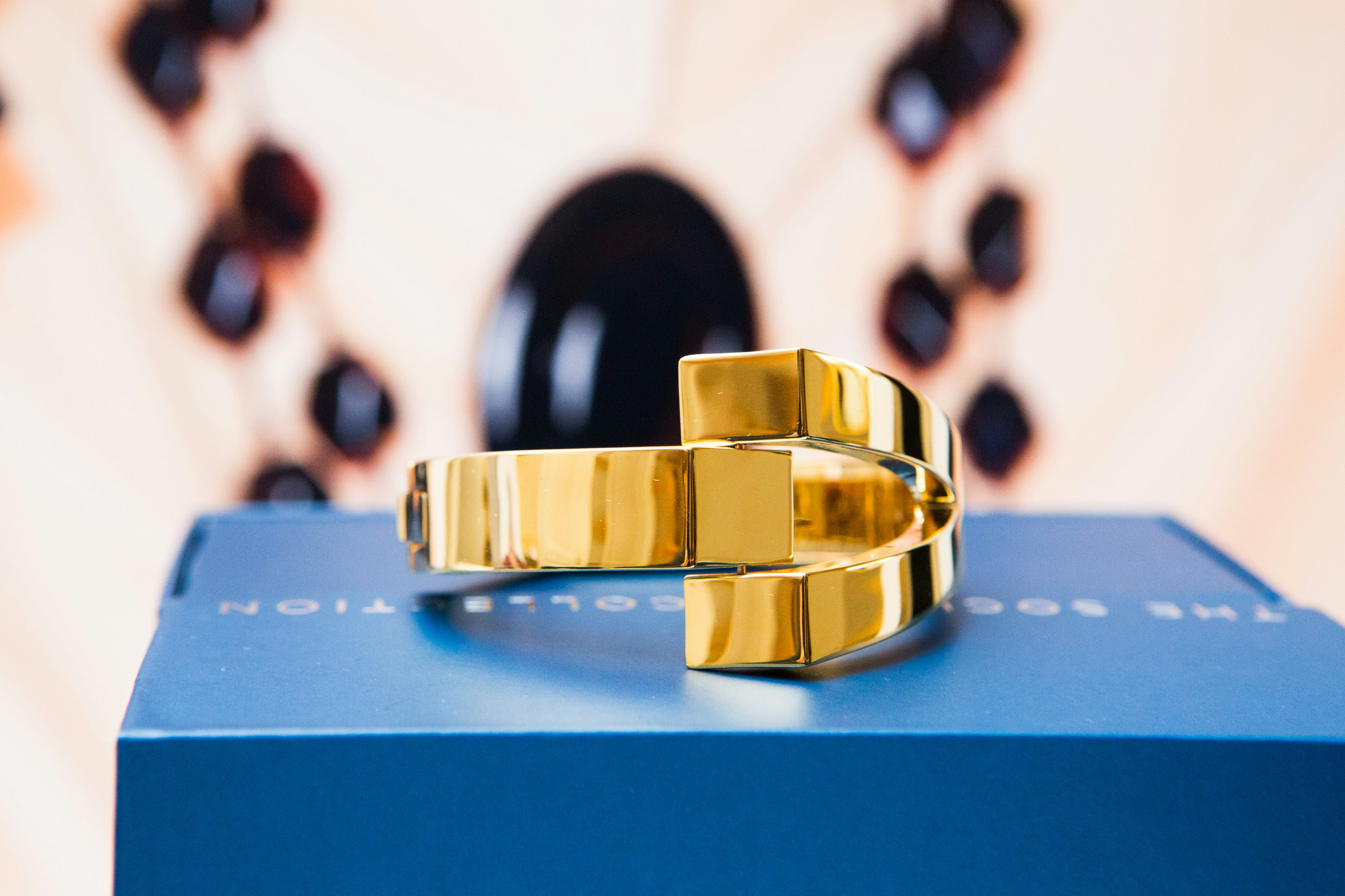 WiseWear gallery image