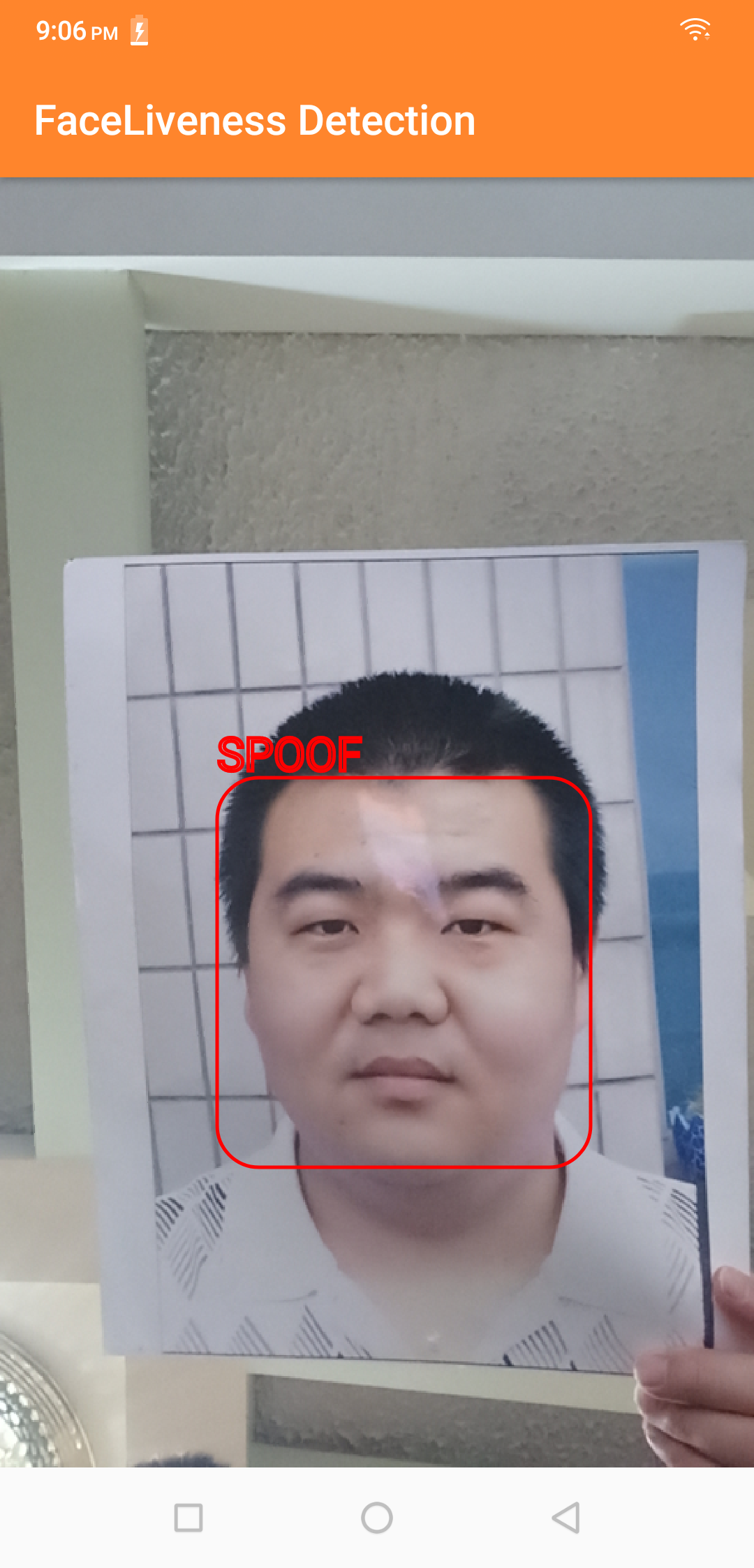 Livendes 앱에 직면하십시오 - 사용자가 시스템을 공격 할 때 실제 또는 가짜를 구별합니다. 미디어 3
