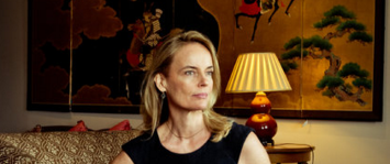 Opening Belle gallery image