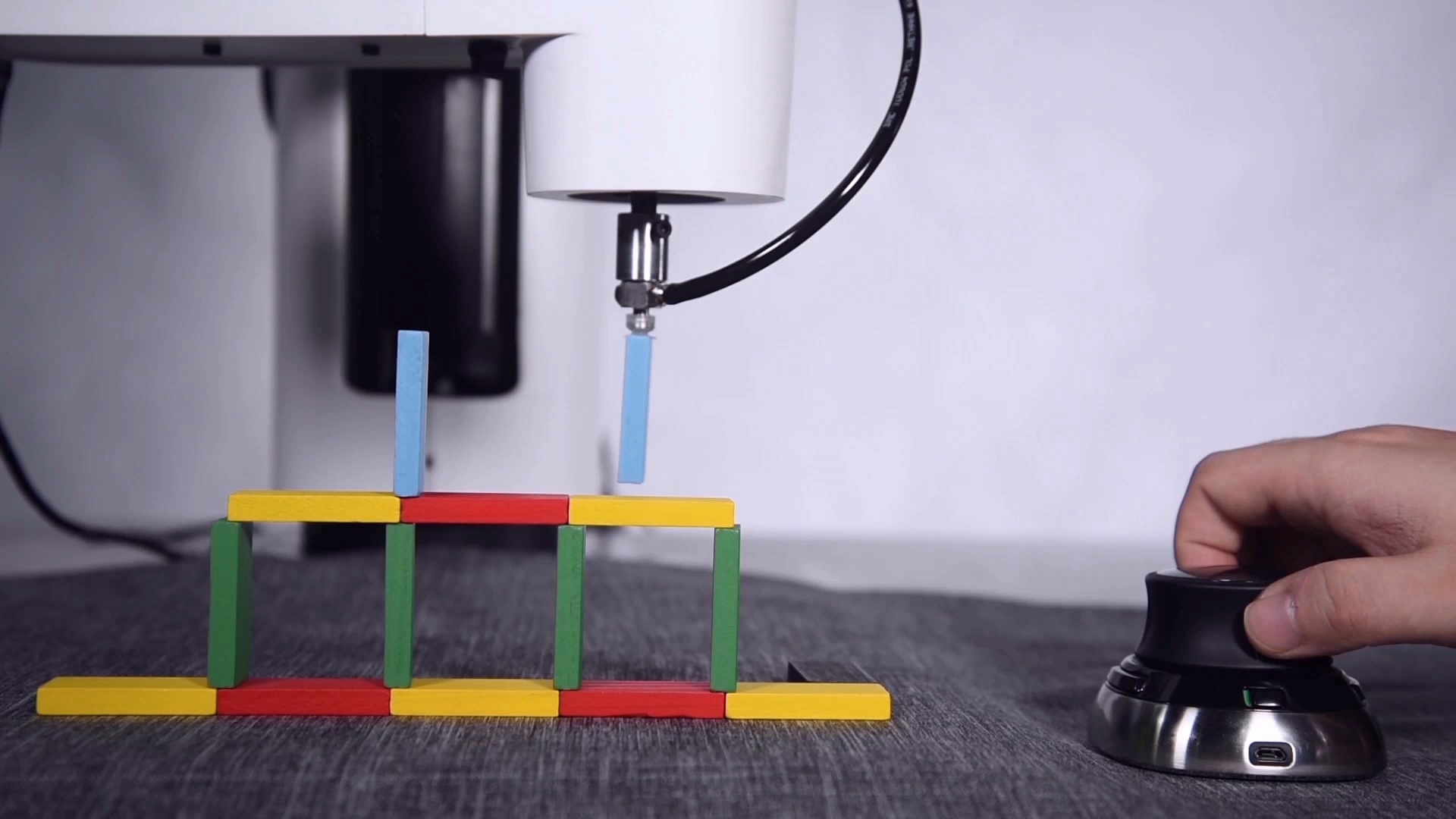 Dobot M1 gallery image