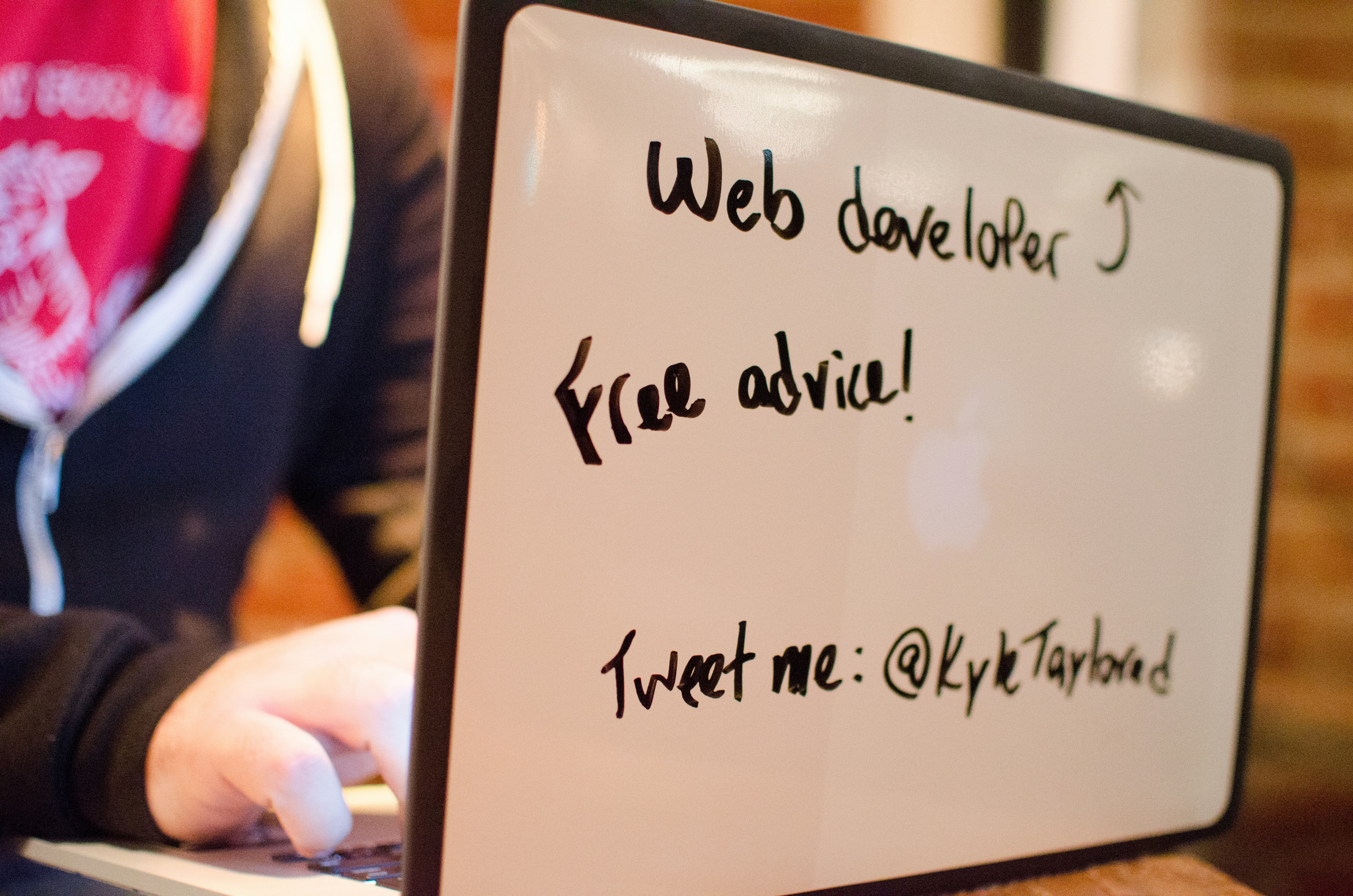 DrawAttention gallery image