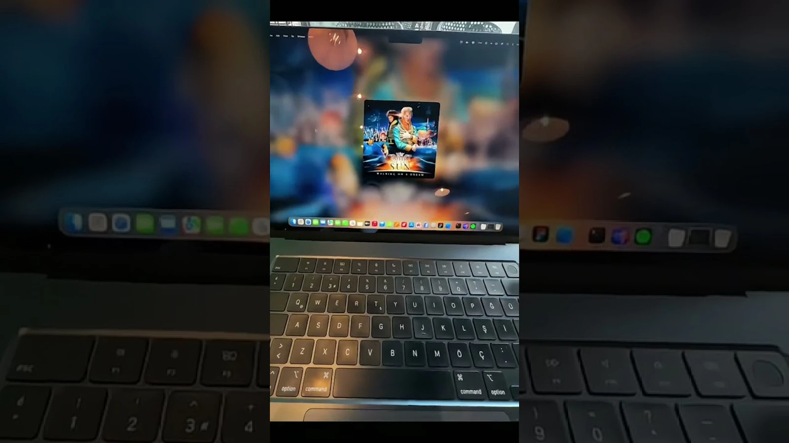 Moody screenshot 1 (video preview)
