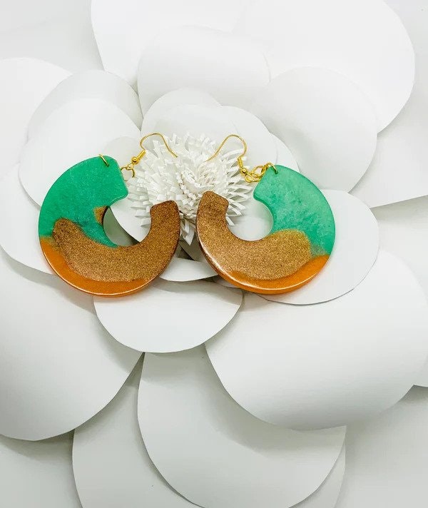 Semi-Circled Earrings