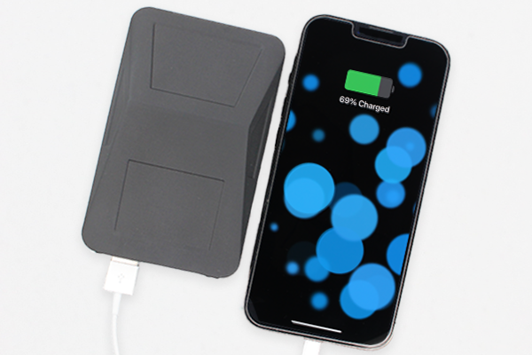 Cyberpowerbank media 7